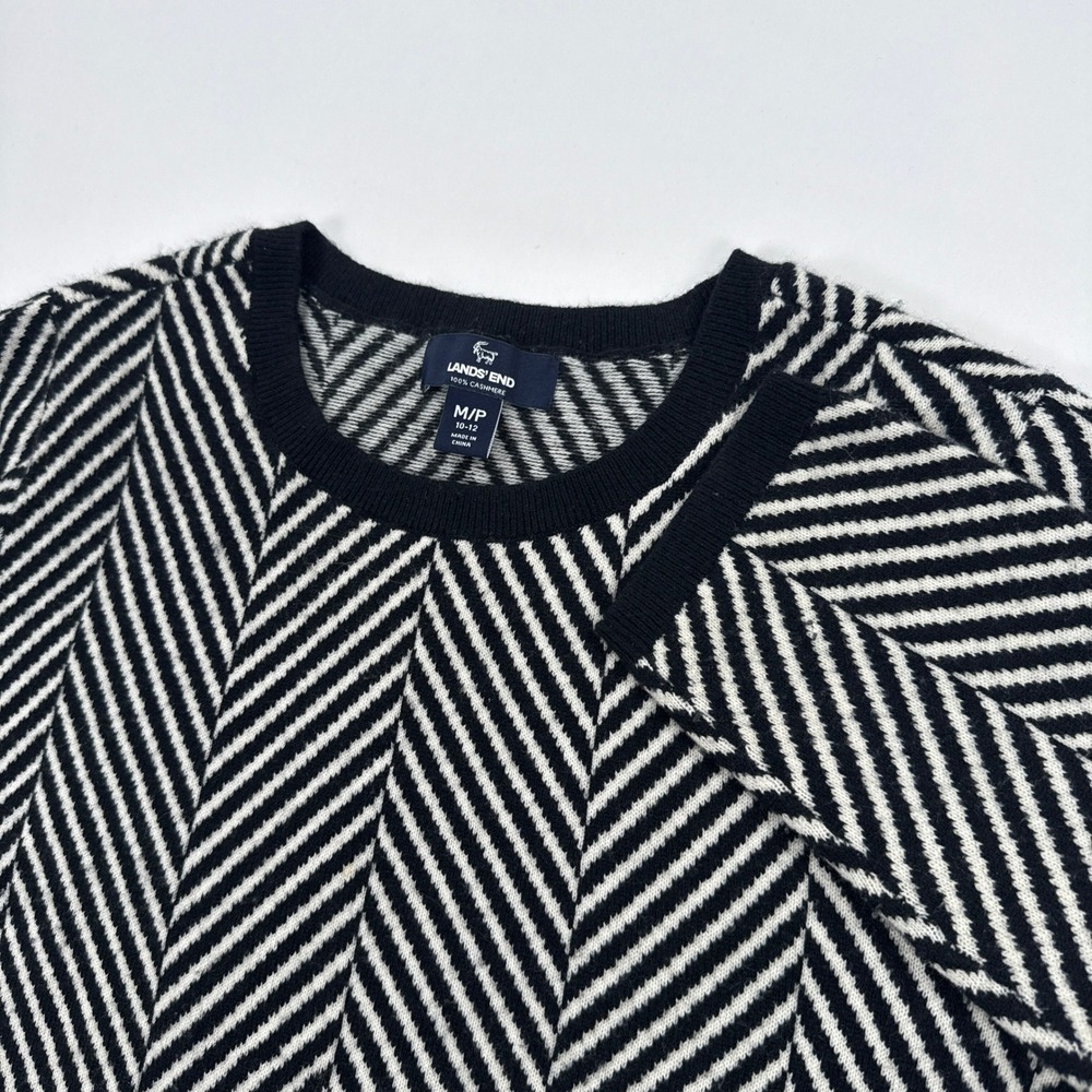 Lands‎ End Womens Cashmere Sweater Medium Petite Black White Chevron Minimalist
